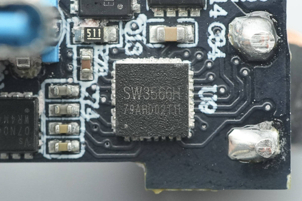 支援APP跨端查詢一鍵管理，安克Prime 150W充電底座拆解