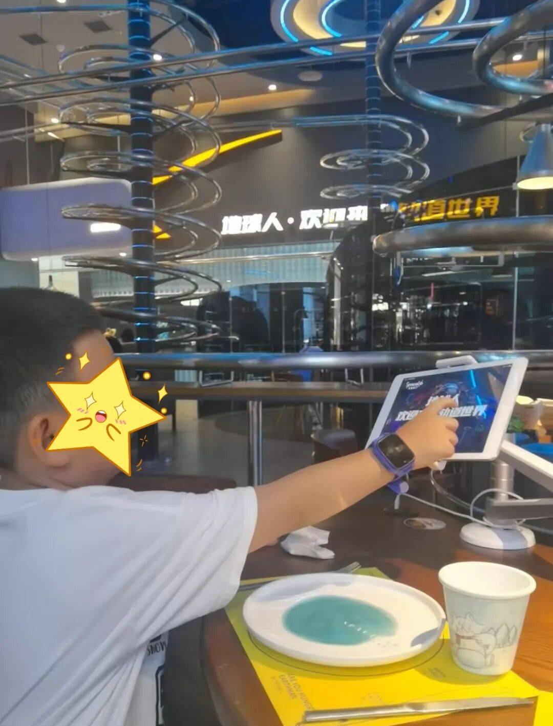 打破內向標籤！8歲男孩逆襲拿下省級科技大獎，目標哈工大造火箭