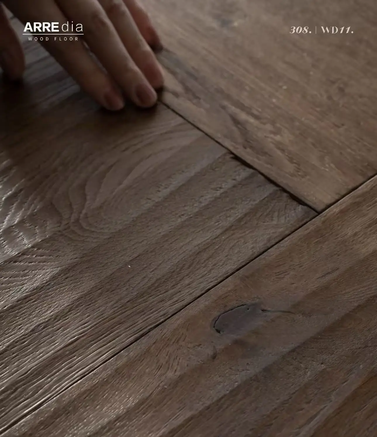 說明口碑好的木地板品牌，剖析油麵地板保養和衛浴木地板價格多少