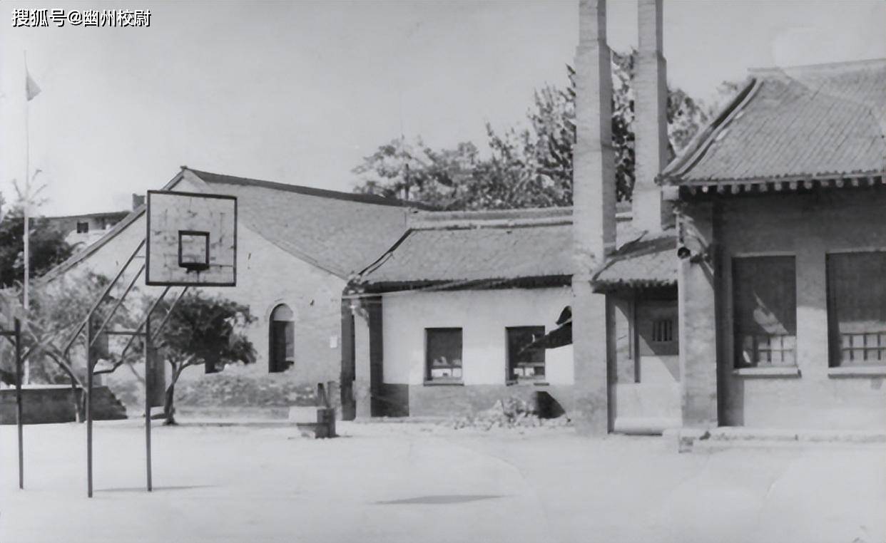 原創老頭要水泥要到中南海，毛主席吩咐：快把他請進來