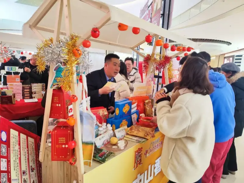 多種爆款賣斷貨！中山特色美食征服上海市民味蕾