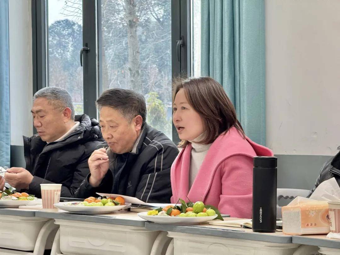 提升育人智慧，共築成長橋樑！天翼高階中學全體班主任工作座談會，傾聽、分享、賦能！