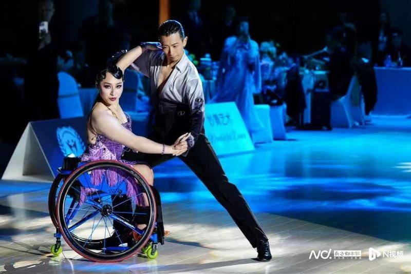 廣州舉辦體育舞蹈藝術展演， “舞”動全民健身新篇章