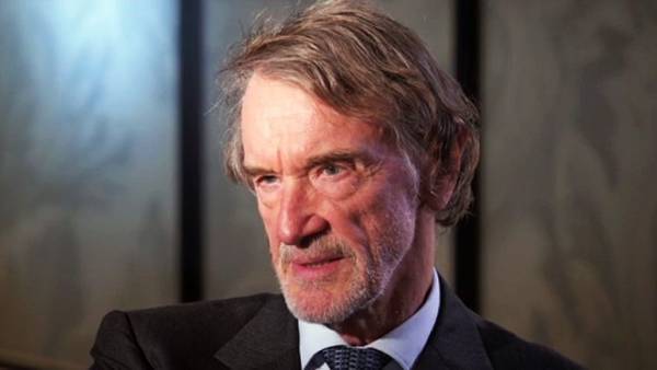 “英國已被移民殖民了”，曼聯老闆激怒斯塔默