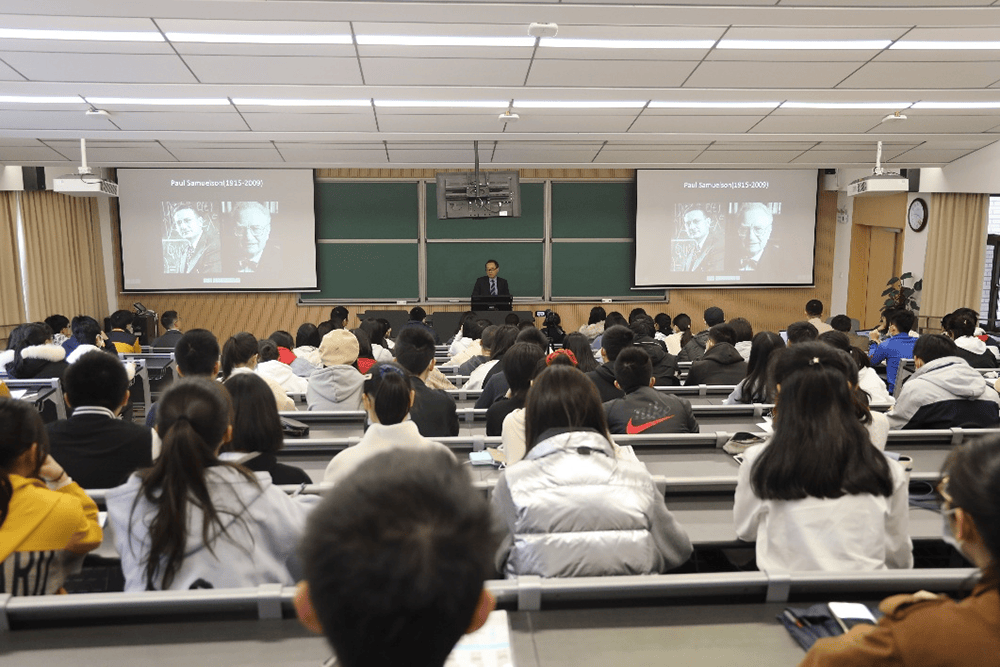 週末設40門課程，復旦牽手同濟、上財共邀滬上高中生體驗大學生活