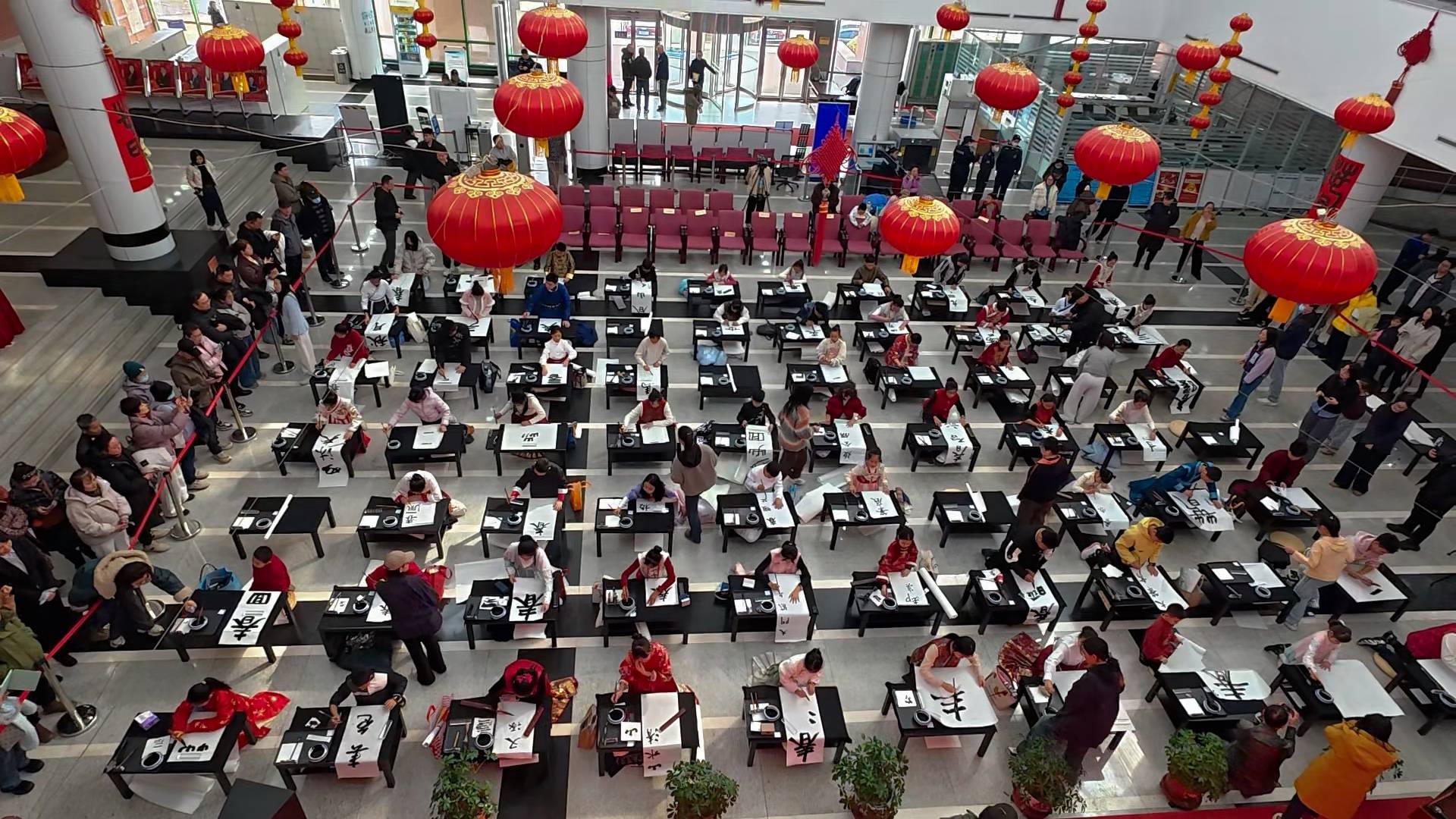 書法大賽遇上元宵廟會 5000讀者共赴書香盛宴