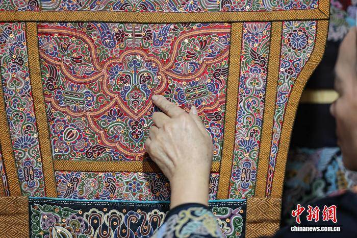 （新春走基層）探訪中國刺繡的“活化石”——水族馬尾繡製作技藝