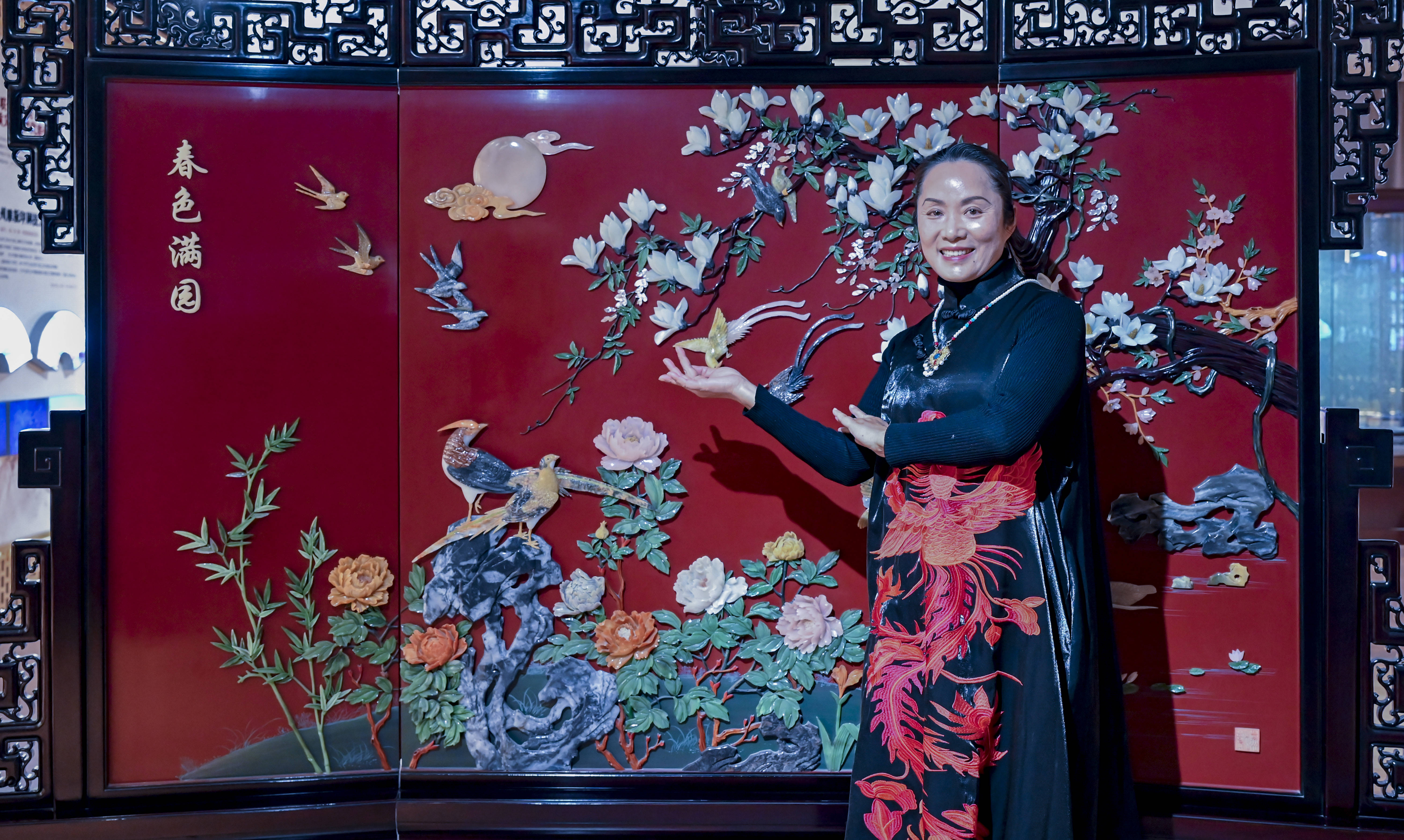 原創[文化揚州]歡天喜地迎馬年！當刺繡華服邂逅非遺與書畫