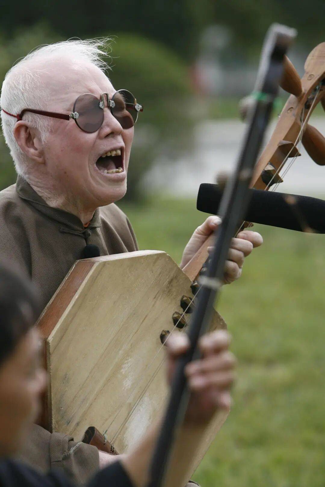 痛別！著名藝術家王振中逝世！曾在春晚“一聲吼”，參演多部知名影視作品