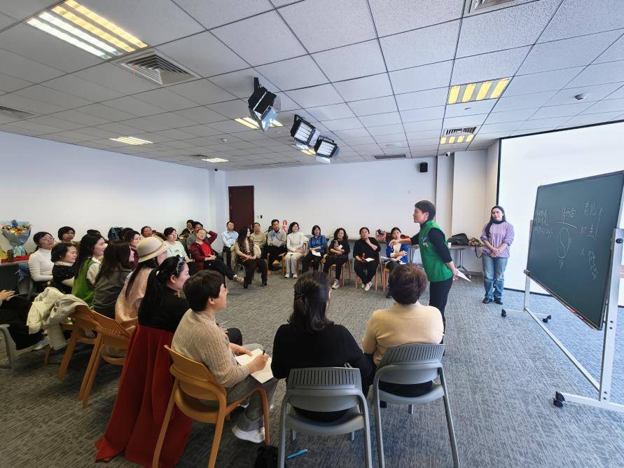 湖北省圖書館舉行“國際幸福日”系列活動