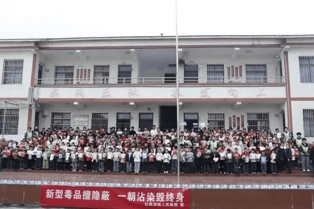 創新打造雙軌課堂！貴州水職院走進清鎮品橋小學開展志願活動