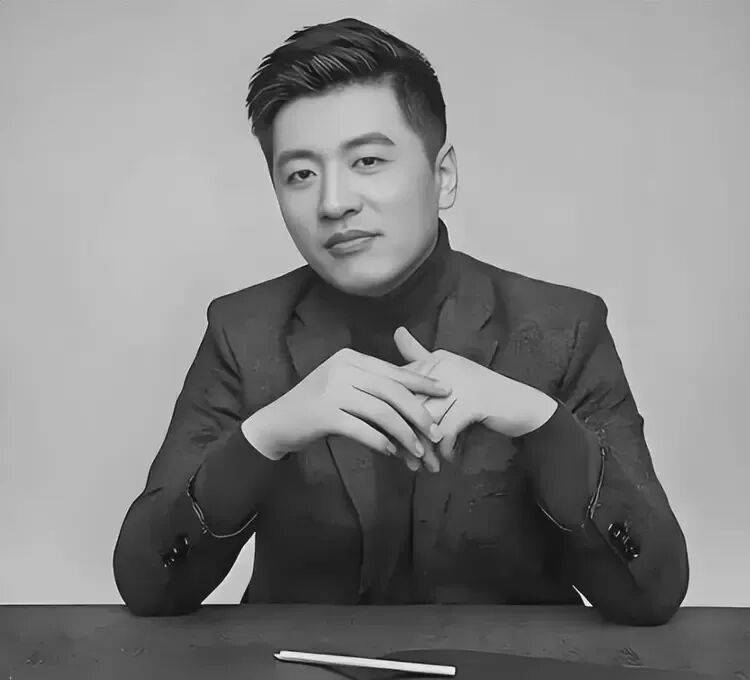 鄭州大學校友會：沉痛悼念張雪峰