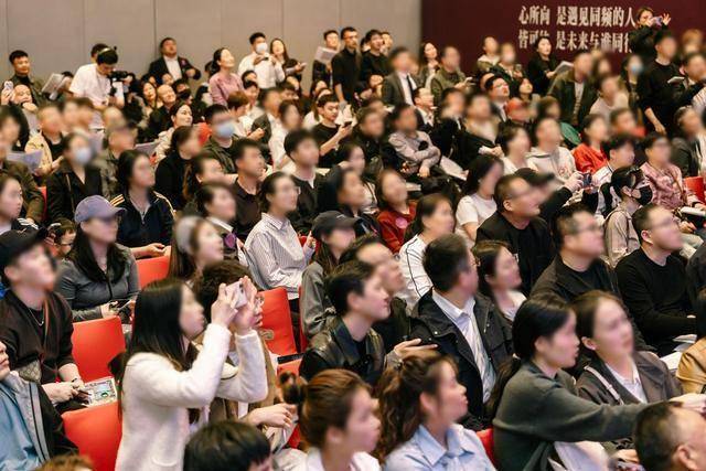 招商蛇口“熟人社會”的秘密：為什麼他們的業主不想搬家？