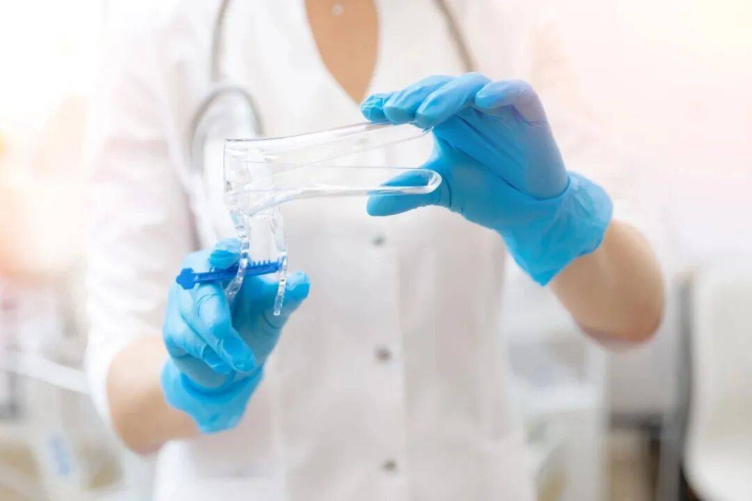 讓無數女性害怕的“鴨嘴鉗”，到底有沒有替代工具？