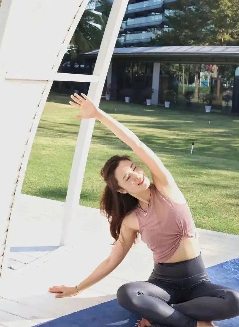 女性最佳“絕經期”已公佈，不是45歲，而是這個數，越接近越健康!