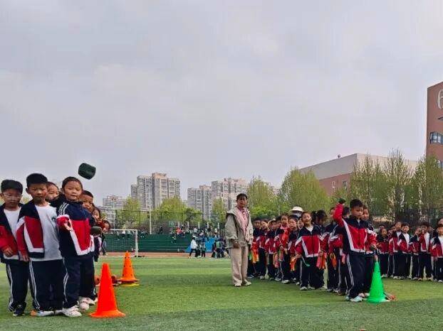 原創臨沂第六中學太原路校區小學部舉行2026年春季運動會