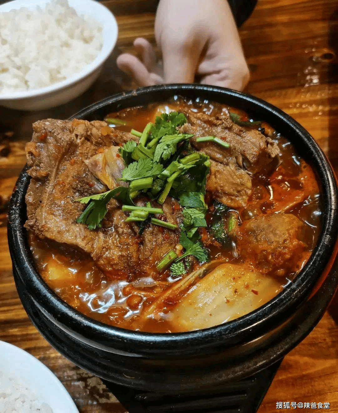 原創青島旅遊美食攻略！“必吃美食”全指南，豐儉由人不留遺憾！