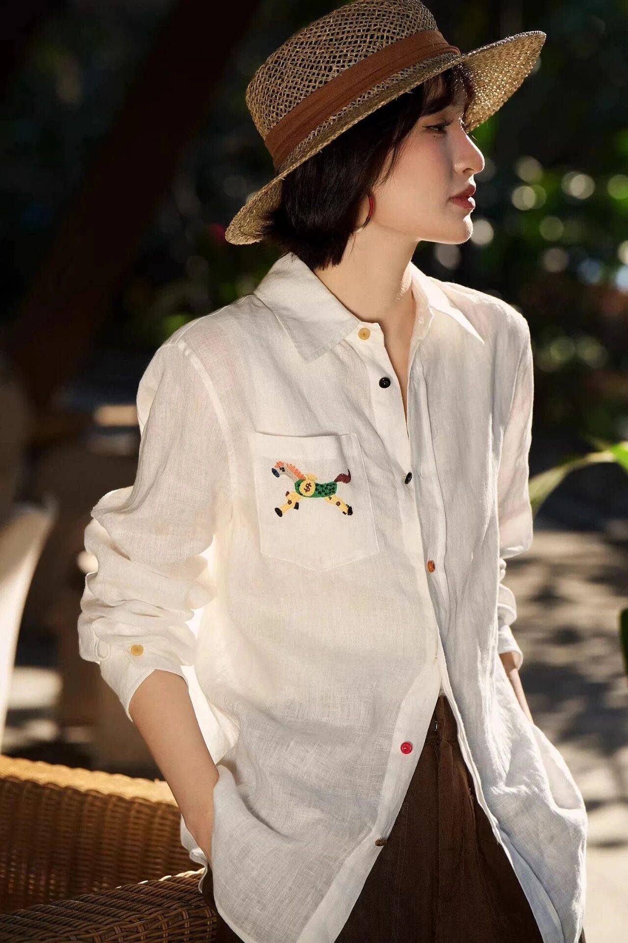 今夏爆火“老錢風”刺繡襯衫！太太顯氣質了