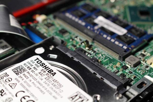 原創美國拼命科技脫鉤，中國卻還是賺了錢