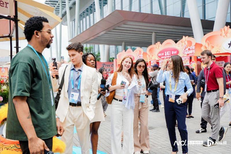 匯聚多種美食、發放餐飲消費券……廣交會音樂美食節啟幕