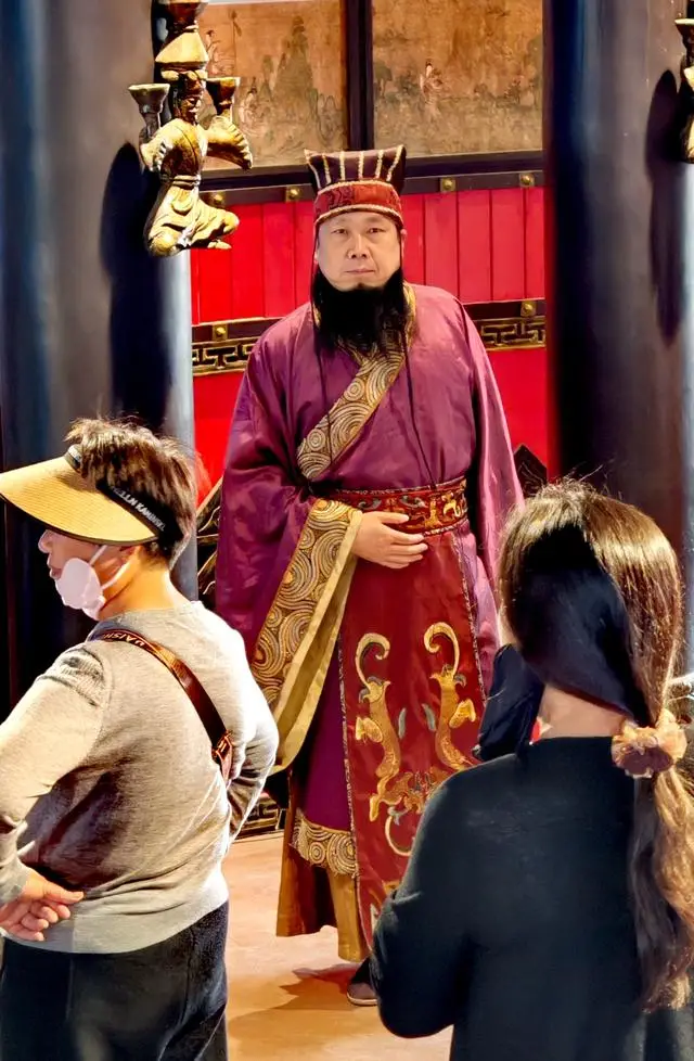 太湖邊，走訪影視城