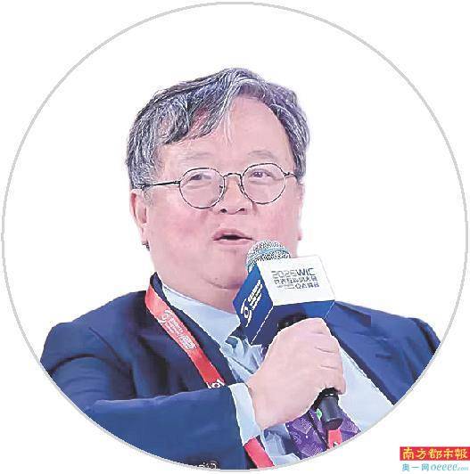 用新技術把教育拉回育人本質