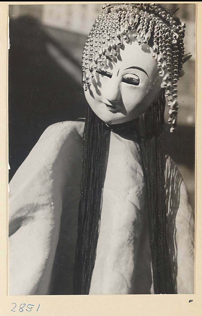 原創民國老照片：展現冰燈雕刻的細節